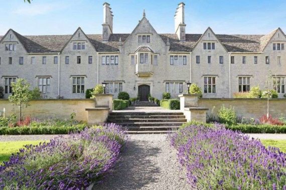 2 bedroom Flat for s...